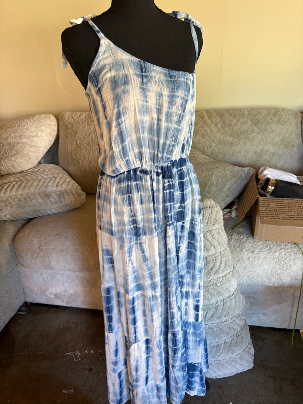 NWT Young USA Blue & White Tie-Dye One Shoulder Maxi Dress - Picture 5 of 9